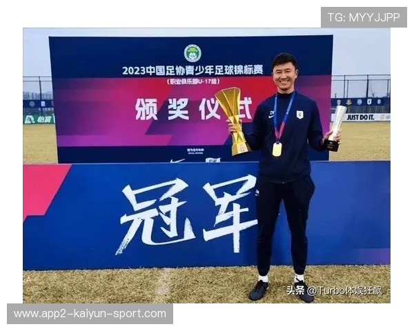 埃因霍温准备打造最强本土锋线组合——未来已来，荷兰青训的新希望