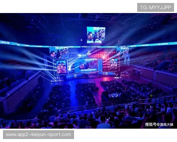 电竞赛事线上线下融合发展趋势明显，电竞比赛线下比赛模式